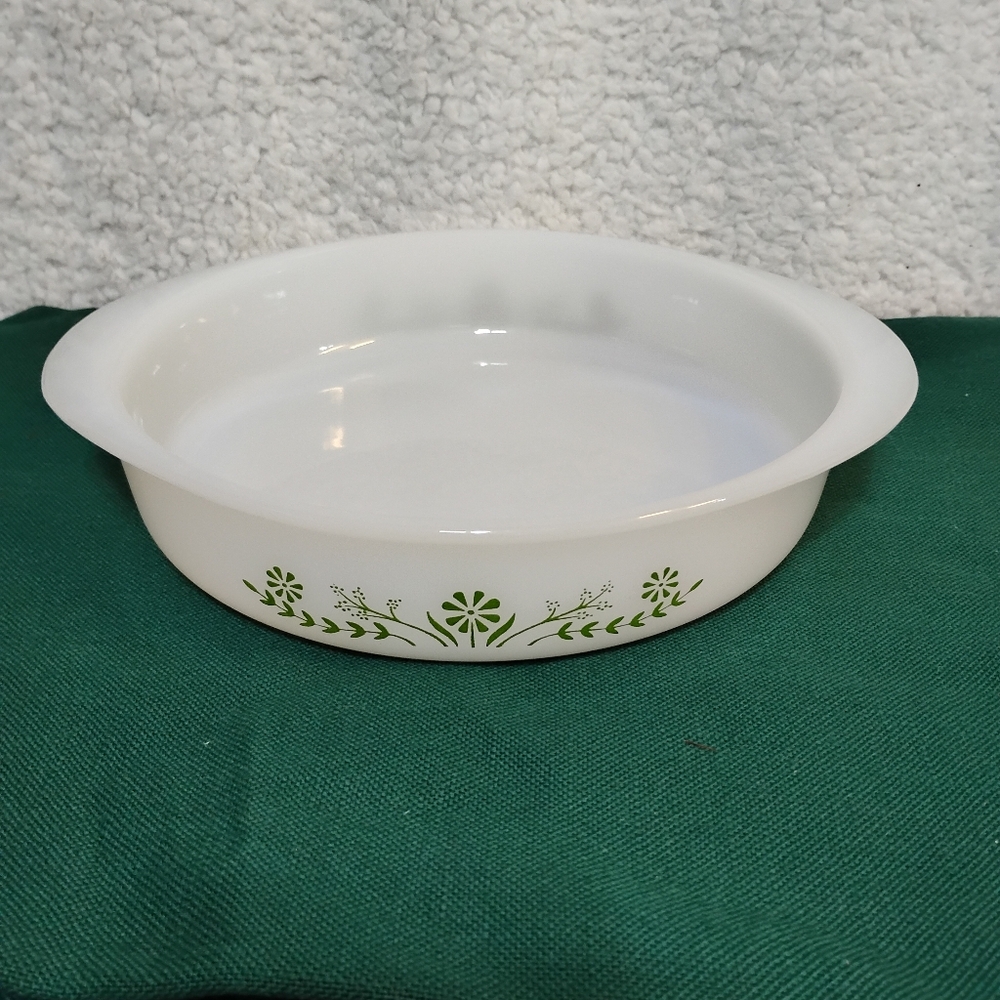 Vintage Glasbake 8 inch Casserole